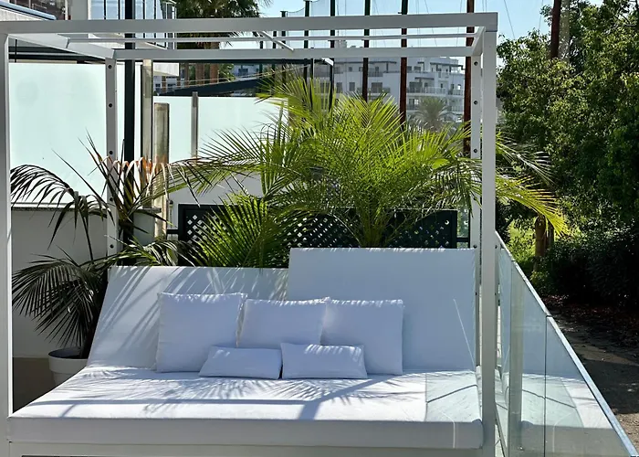 Aguacate Beach Apartamentos Playa Granada