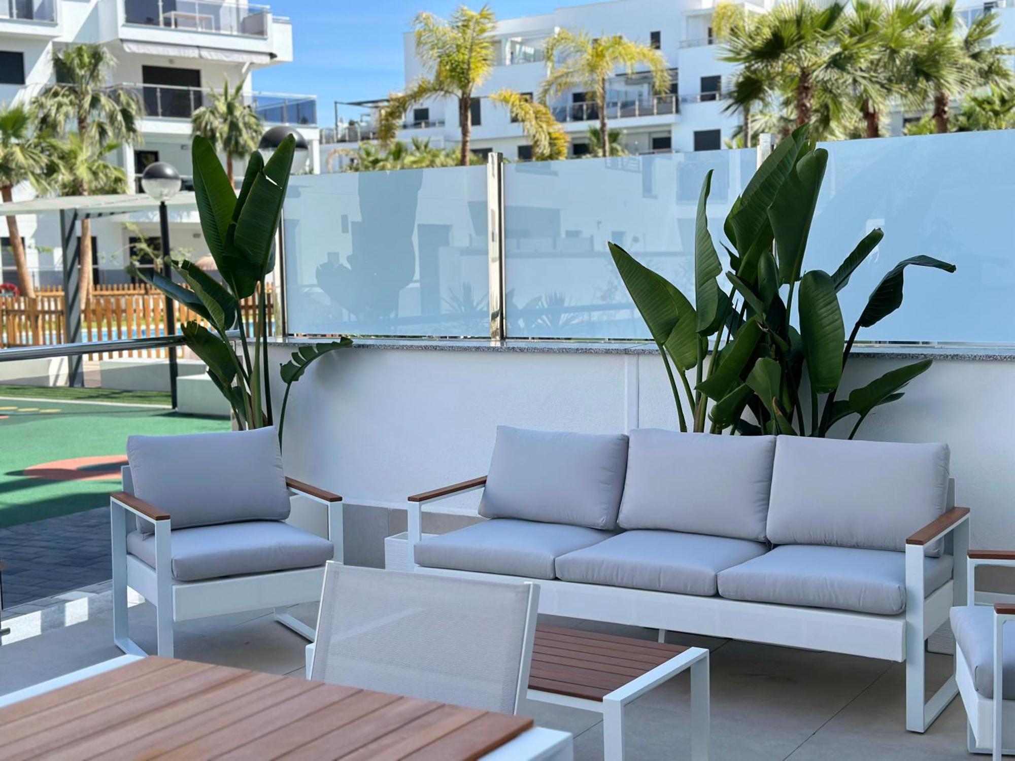 Aguacate Playa Granada * Motril