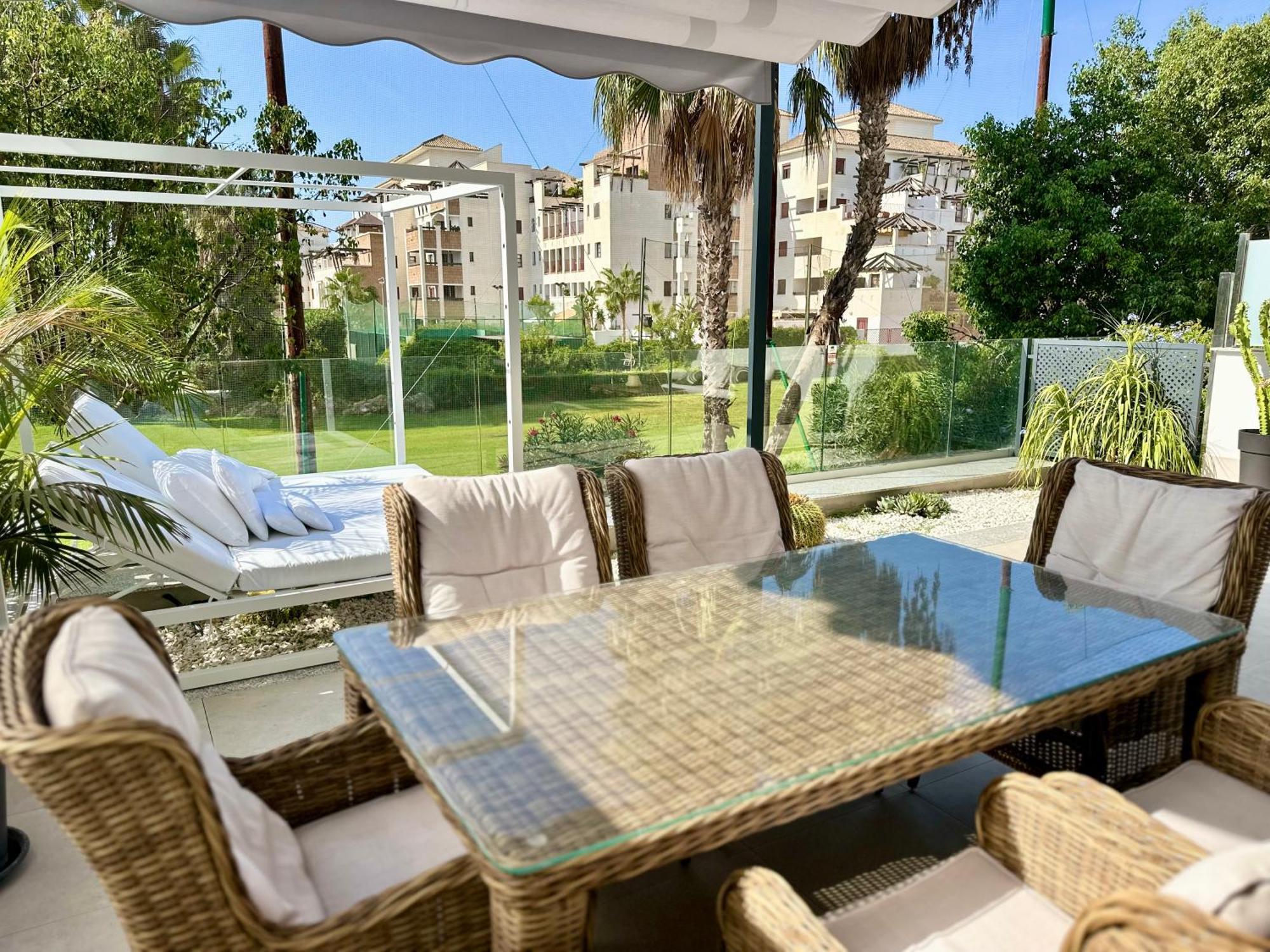 Aguacate Playa Granada Apartment