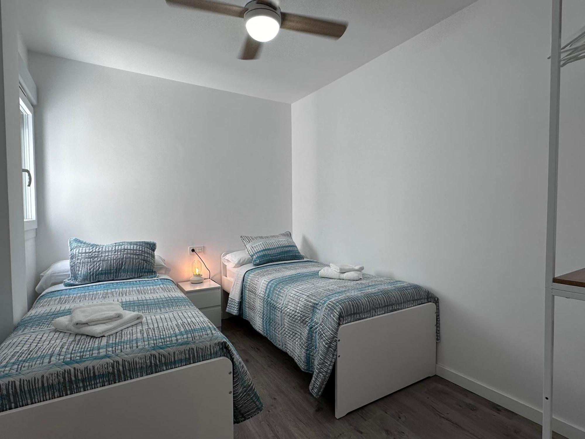 Aguacate Playa Granada Apartment Motril